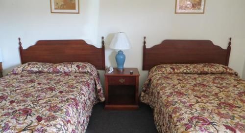 Dry Ridge Motor Inn Esterno foto