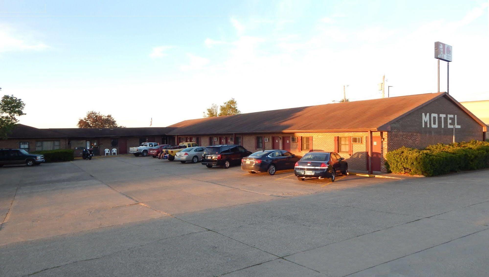 Dry Ridge Motor Inn Esterno foto